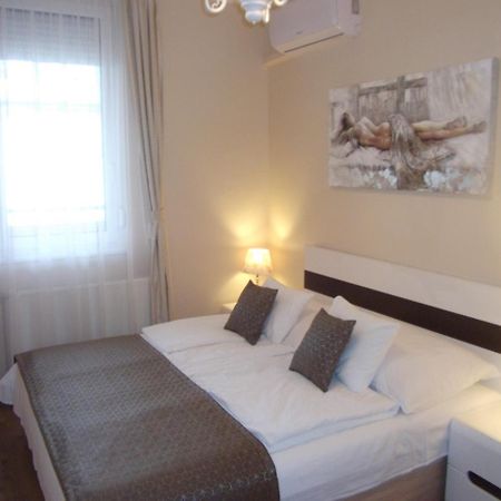 Ametiszt Apartman Hévíz Εξωτερικό φωτογραφία