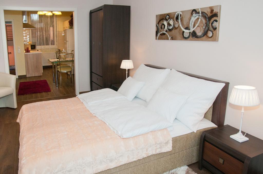 Ametiszt Apartman Hévíz Εξωτερικό φωτογραφία