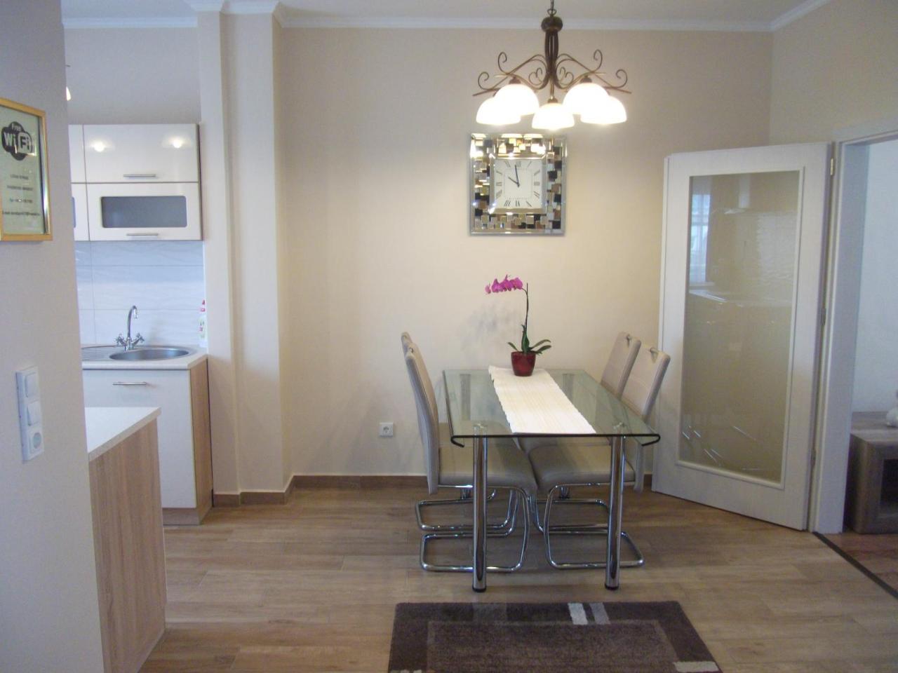 Ametiszt Apartman Hévíz Εξωτερικό φωτογραφία