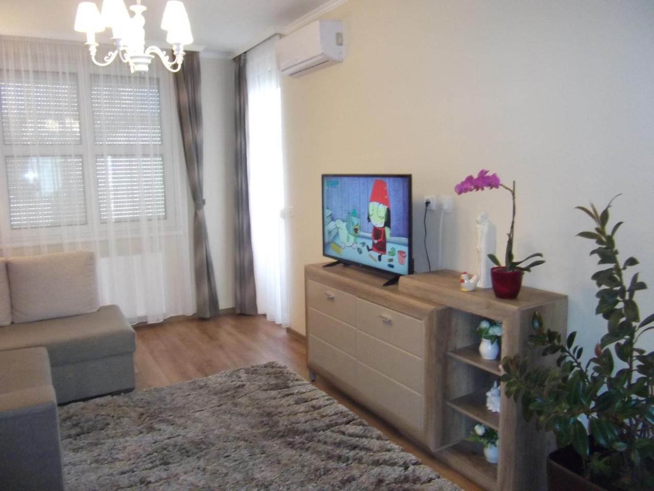 Ametiszt Apartman Hévíz Εξωτερικό φωτογραφία