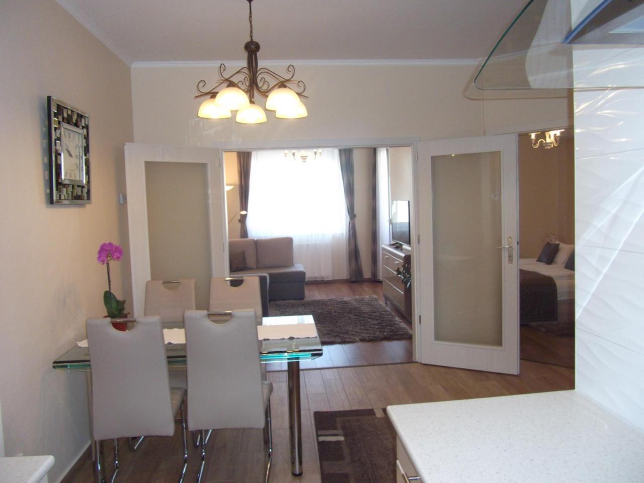 Ametiszt Apartman Hévíz Εξωτερικό φωτογραφία