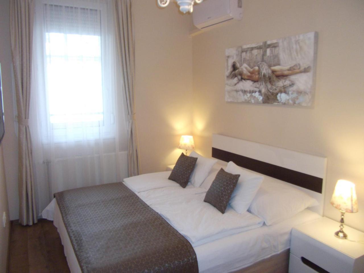 Ametiszt Apartman Hévíz Εξωτερικό φωτογραφία