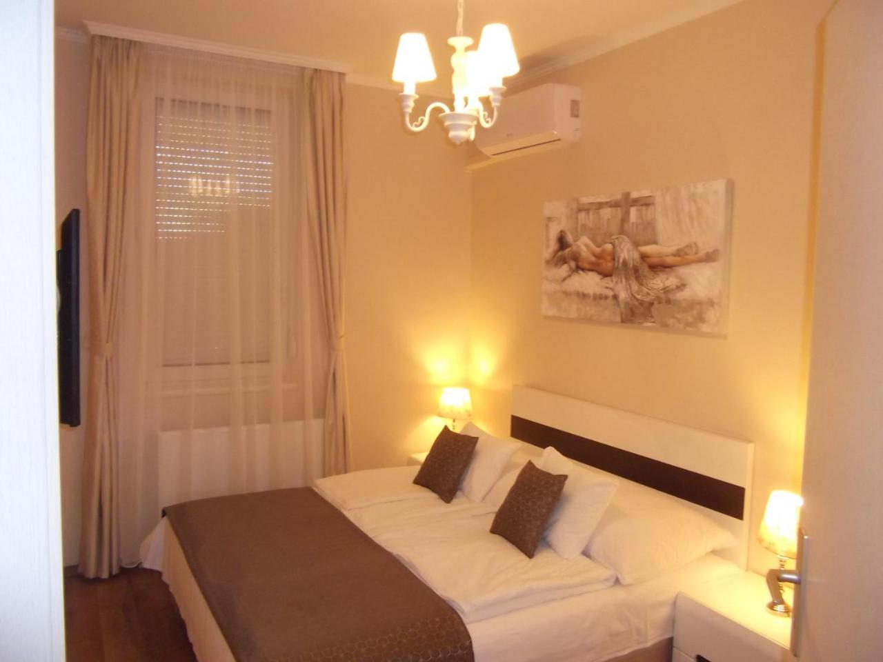 Ametiszt Apartman Hévíz Εξωτερικό φωτογραφία